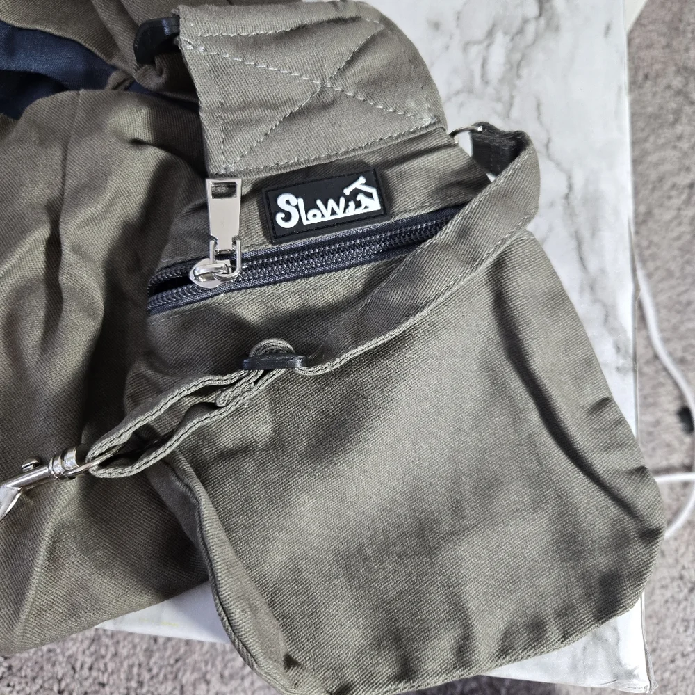 Pet Carrier Sling Bag in Gray